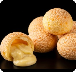 Pães de Queijo